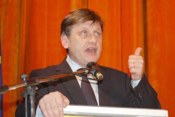 Antonescu: PNL a făcut un demers de afiliere la PPE din 2003, dar a fost blocat de Tăriceanu